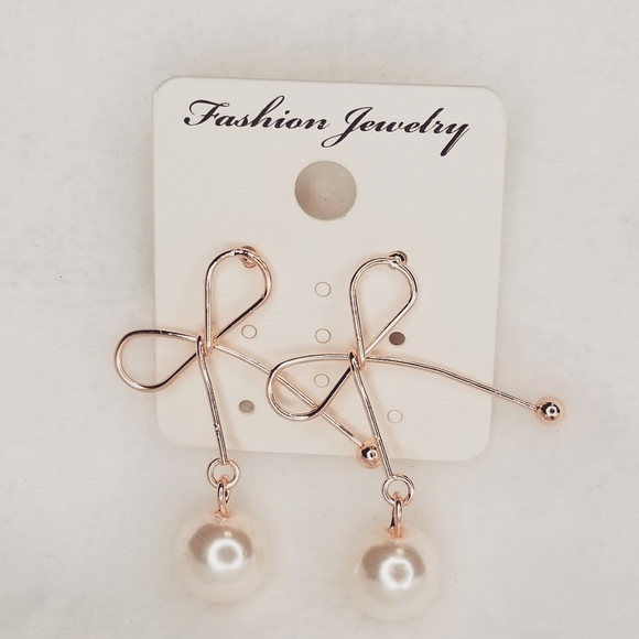 5 for $15 earrings - Picture 8 of 8